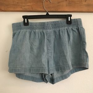 relaxed blue denim shorts